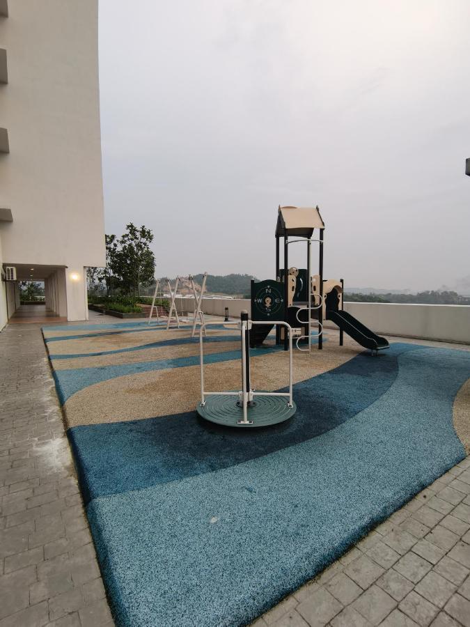 Ilsham Guest House @ Seroja Hills Bbst Sepang Bagian luar foto