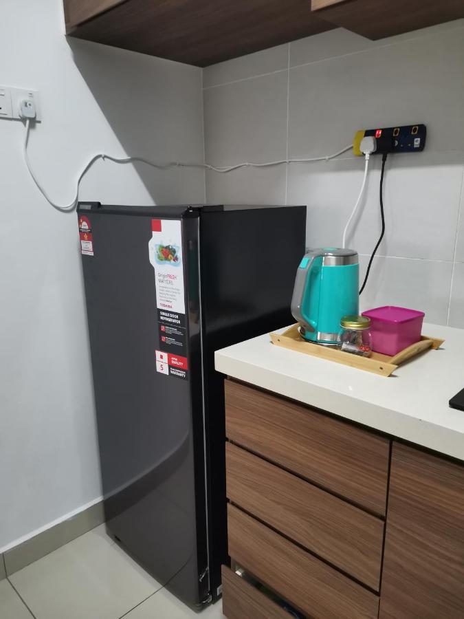Ilsham Guest House @ Seroja Hills Bbst Sepang Bagian luar foto